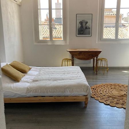 La Maison Sur Les Toits آيكس أومبروفينس المظهر الخارجي الصورة